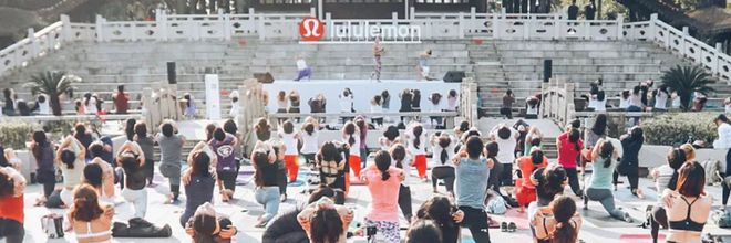 起底“高端洋牌”Lululemon：瑜伽裤都来收割中产阶级星空体育App下载了(图6)