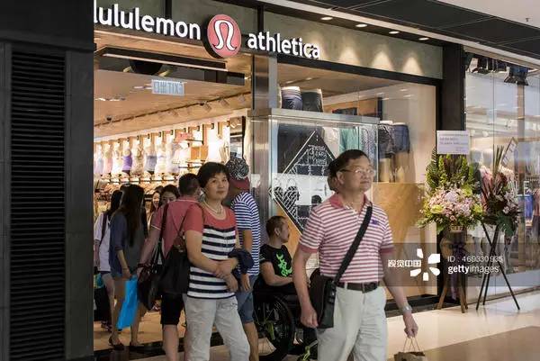 Lululemon终于正式发力中国市场了！上海、北京三家新店齐开星空体育app同(图1)